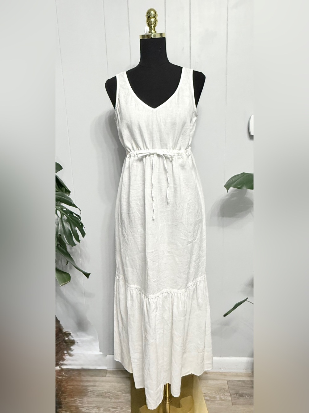100% Linen Jones New York White Sleeveless V-Neck Drawstring Maxi